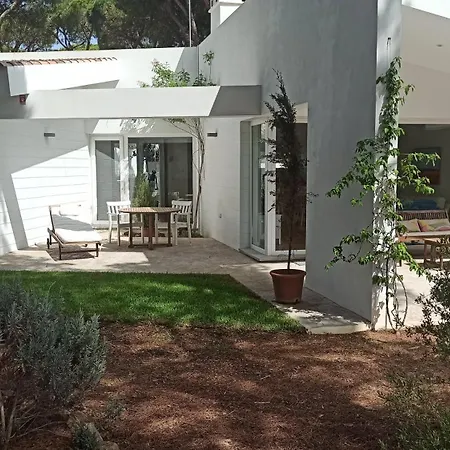 Diseno Y Luz Entre Pinos Сasa de vacaciones *