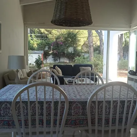 Diseno Y Luz Entre Pinos Сasa de vacaciones Chiclana de la Frontera