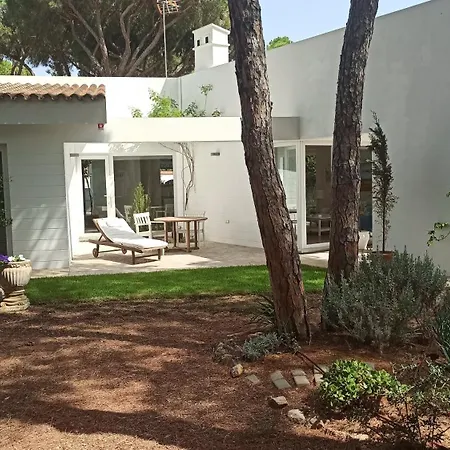 Diseno Y Luz Entre Pinos Holiday home *