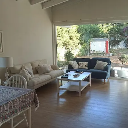 Diseno Y Luz Entre Pinos Holiday home
